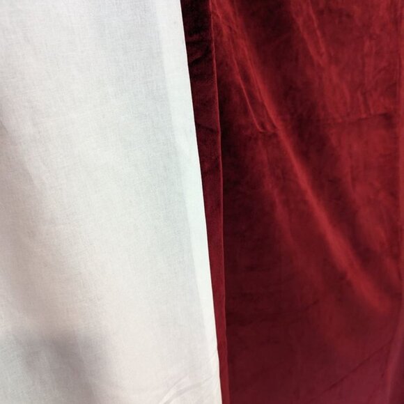 1 Brand New Pottery Barn Extra Wide Rich Burgundy Velvet Rideau Drapes - Picture 3 of 6